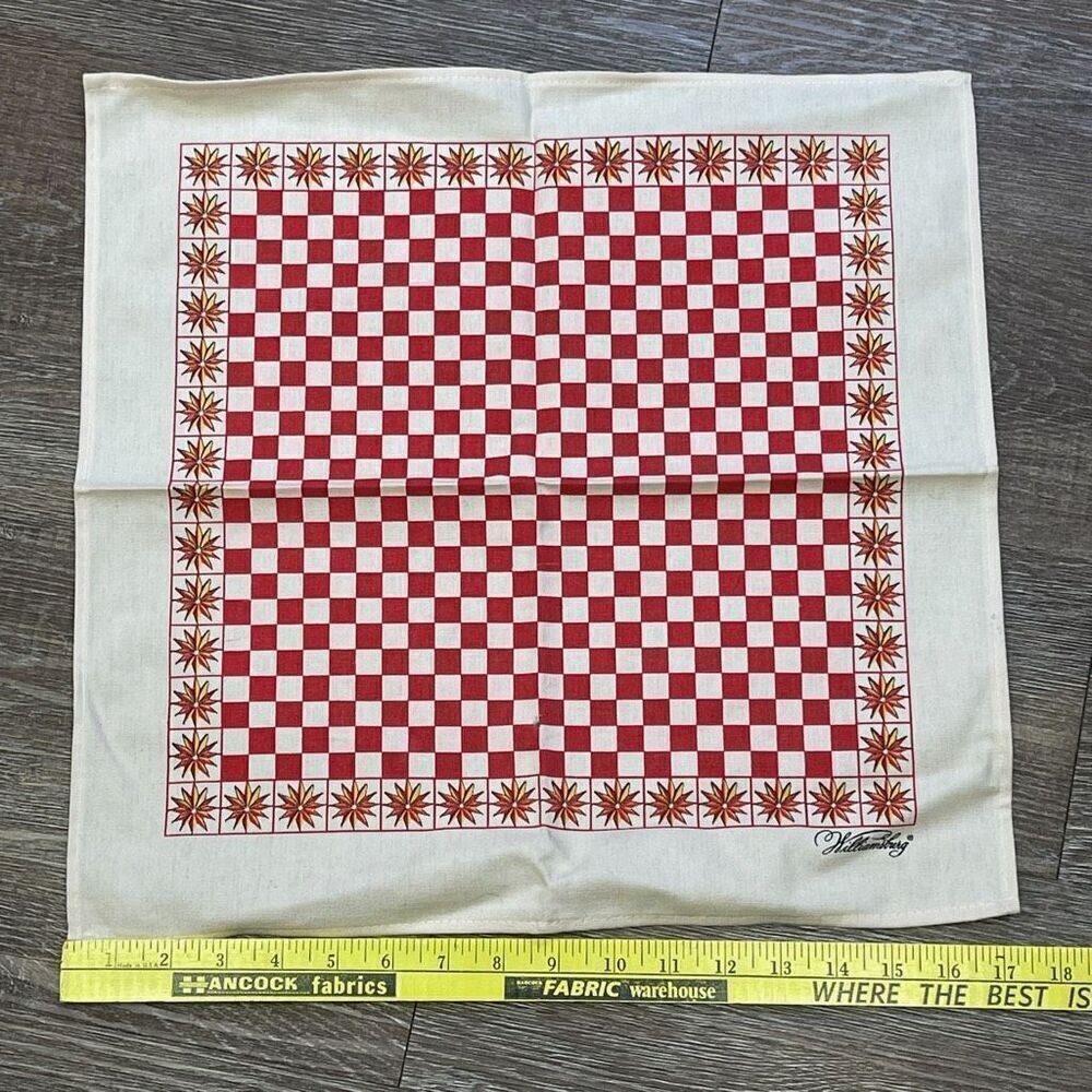 WILLIAMSBURG Kitchen Towel Red‎ White One Size Checkered Squares Print Handwoven